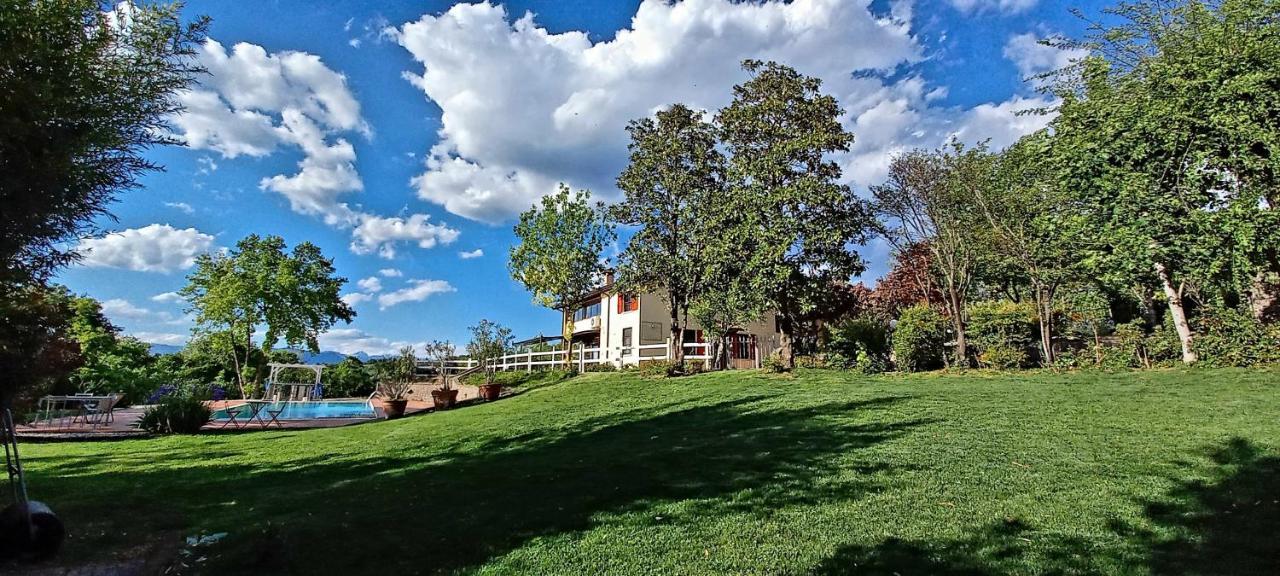 Villa Bagnole B&B - Holiday Apartments Lonato Bagian luar foto